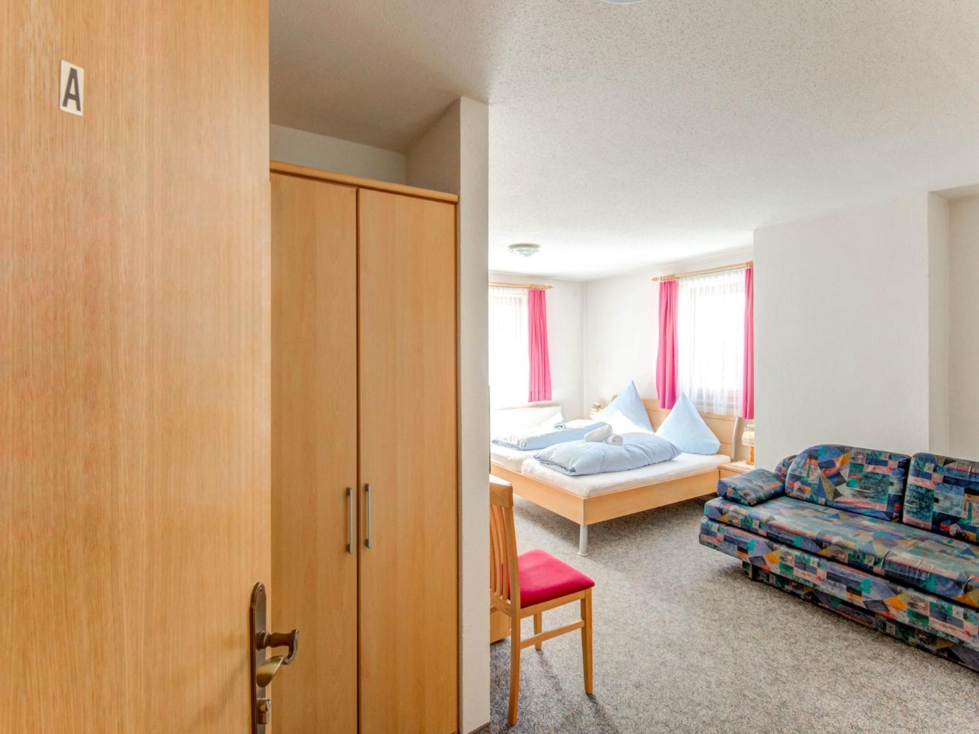 Comfortable Apartment In L Ngenfeld With Ski Storage Langenfeld Exterior photo