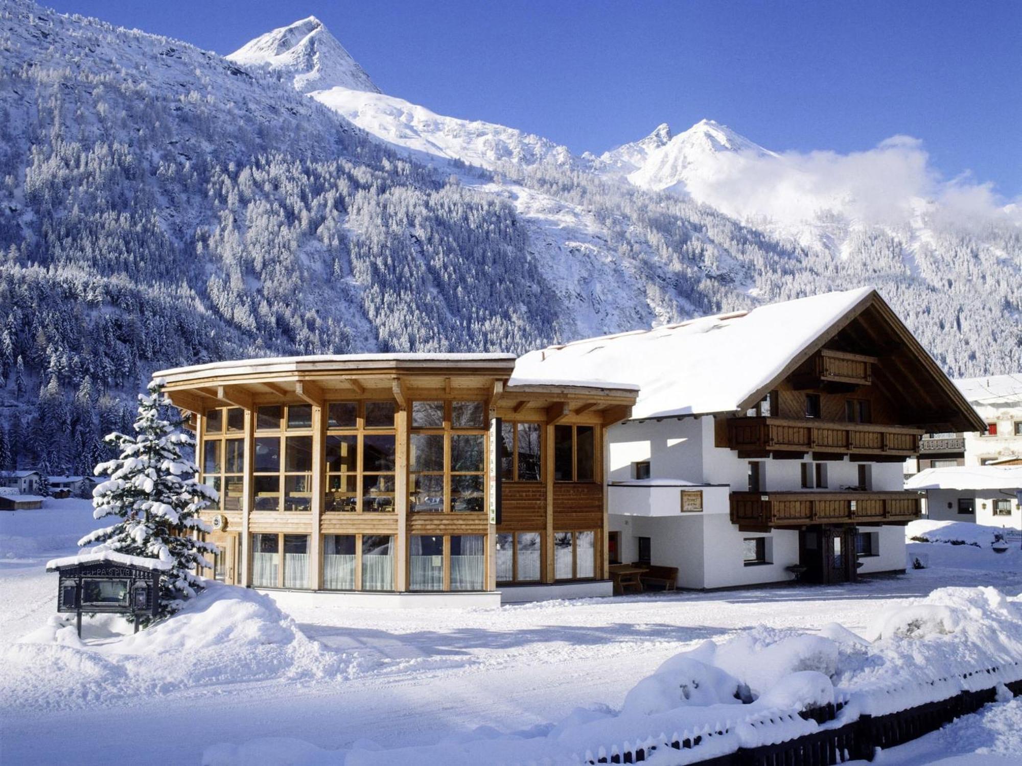 Comfortable Apartment In L Ngenfeld With Ski Storage Langenfeld Exterior photo